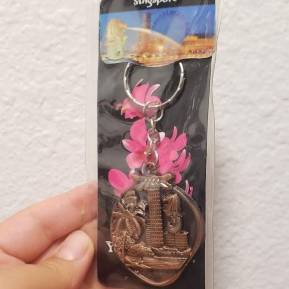 NEW Singapore Key chain Souvenir Key chain